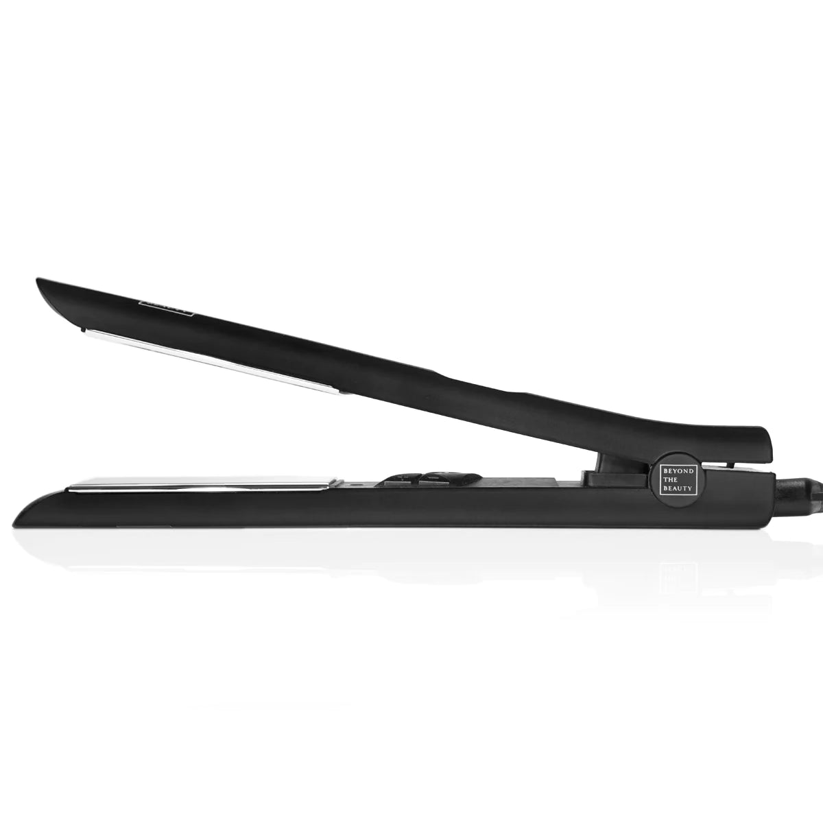 The SHE Infrared Titanium Straightener